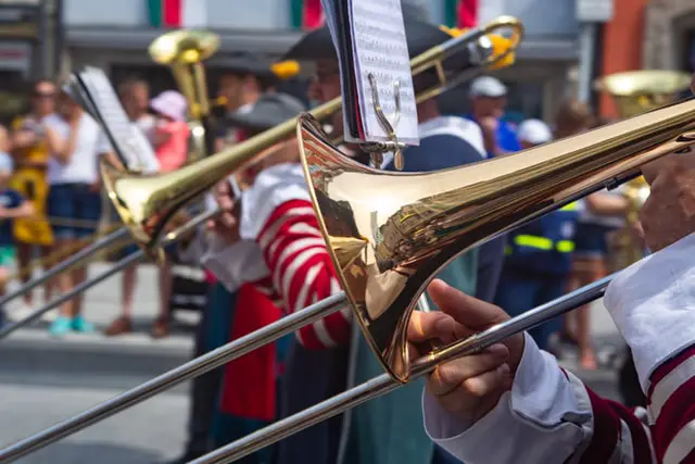 How To Play Scale On Trombone